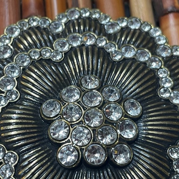 FANCY BELT BUCKLE VINTAGE CRYSTAL RHINESTONES ON BRONZE METAL HUGE 3" SIZE - Picture 2 of 4